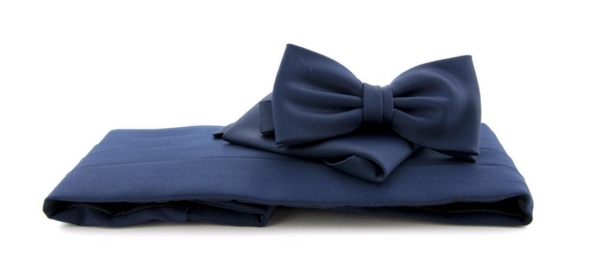 Cummerbund set
