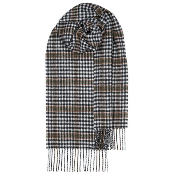 Lamswollen Shawl, Burns Check